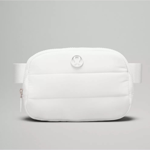 Lululemon Everywhere 1L Wunder Puff Water Resistant White Belt Bag. - Picture 3 of 5